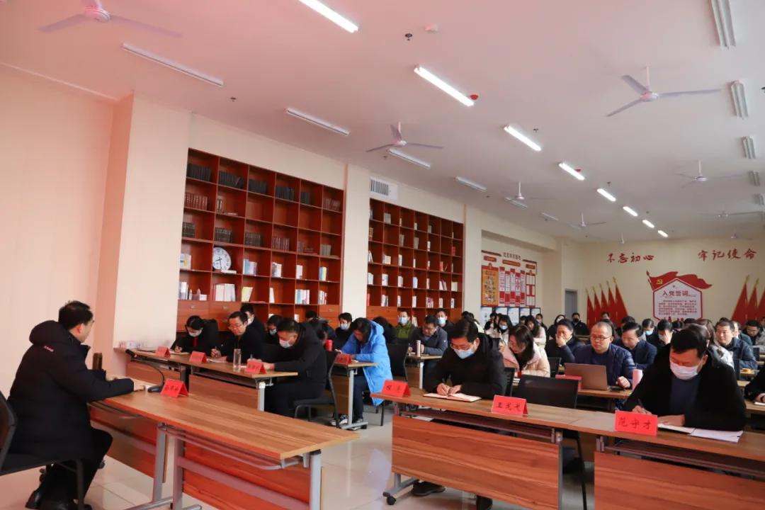 山东省潍坊商业学校召开新学期全校安全工作会议